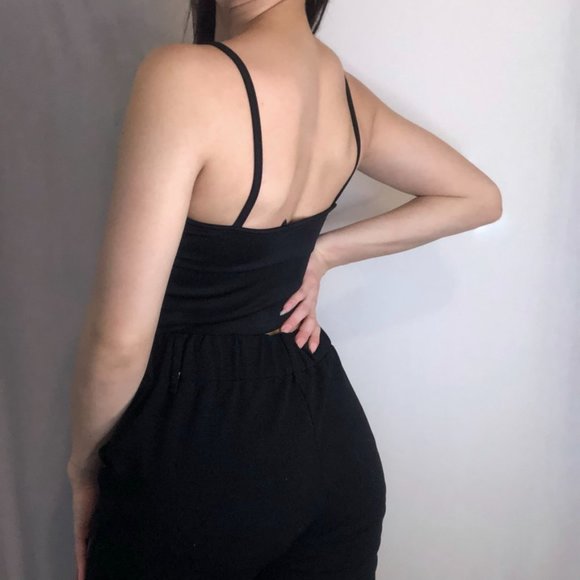 Black Slinky Strappy V Neck Crop Top Shiny Material - Picture 3 of 8